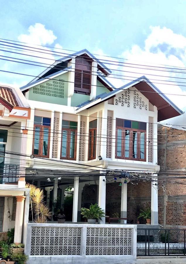 Thaimueang Boutique Hotel Thai Mueang Exteriör bild