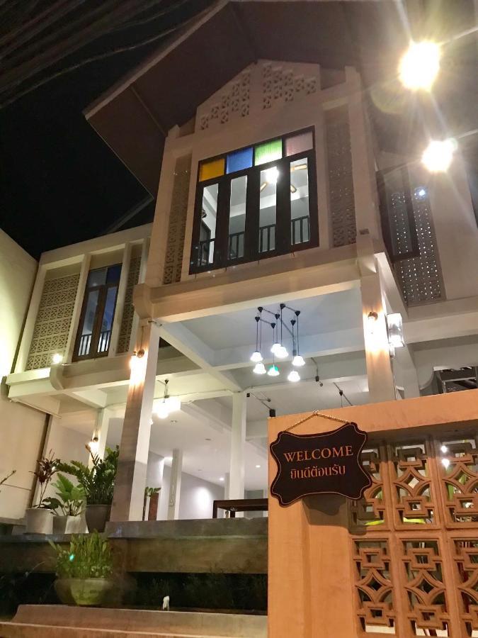 Thaimueang Boutique Hotel Thai Mueang Exteriör bild